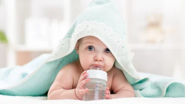 La importancia de la hidratación infantil