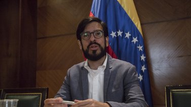 Miguel Pizarro exige a la administración Maduro "respetar" los DDHH de Azul Positivo
