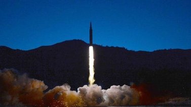 Corea del Norte lanzó un misil no identificado