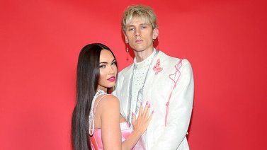 Megan Fox y Machine Gun Kelly se comprometen en Puerto Rico