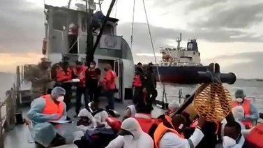 Panamá: Naufragio deja un desaparecido y 12 personas rescatadas