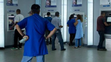 Las cuentas bancarias en Venezuela están a "dietas y flacas"