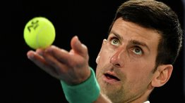 Analizan sobre la deportación del tenista Djokovic en un tribunal