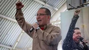 Arreaza reconoce derrota en comicios de Barinas Arreaza reconoce derrota en comicios de Barinas