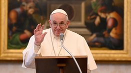 El papa pide diálogo y justicia para lograr la armonía social en Kazajistán