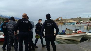 Un pescador muerto y otro desaparecido dejó naufragio en La Guaira