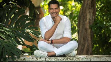 Ismael Cala comparte en un nuevo libro su filosofía de "fluir para no sufrir"