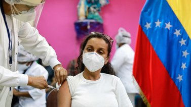 Venezuela espera recibir 10 millones de dosis de Sputnik V