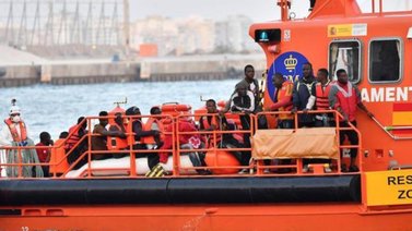 Tres muertos y 10 desaparecidos en un naufragio de migrantes en España