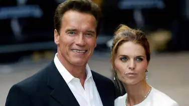 Arnold Schwarzenegger y Maria Shriver oficialmente divorciados Arnold Schwarzenegger y Maria Shriver oficialmente divorciados