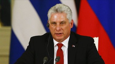 Díaz-Canel llama a no bajar la guardia frente a la COVID-19 en Cuba
