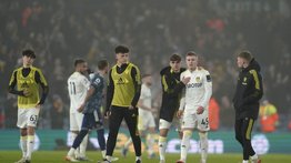 Liga Premier cancela otro partido por brote de COVID-19
