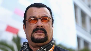 Steven Seagal se mudará a Canaima con su familia