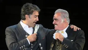 Alejandro Fernández visita el rancho "Los 3 Potrillos" tras la muerte de su padre Alejandro Fernández visita el rancho "Los 3 Potrillos" tras la muerte de su padre