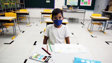 Unesco: Las escuelas cerradas aumentan la pobreza de aprendizaje