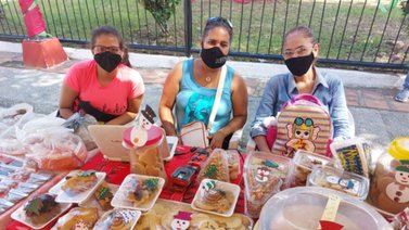 Emprendedores exhiben sus productos en el municipio Pampán de Trujillo