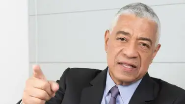 Candidato Pedro Díaz se retira en respaldo a Claudio Fermín Candidato Pedro Díaz se retira en respaldo a Claudio Fermín