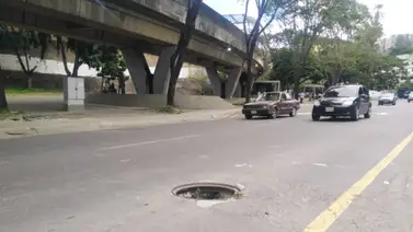 Alcantarillas sin tapas ponen en riesgo la vida del venezolano Alcantarillas sin tapas ponen en riesgo la vida del venezolano