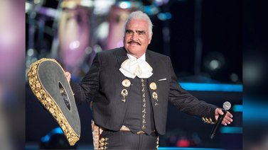 Los Grammy agradecen a Vicente Fernández su legado en la música latina