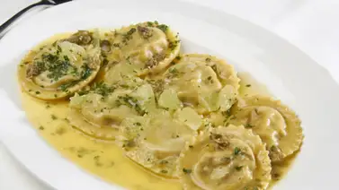 Ravioles de pescado al limón y alcaparras Ravioles de pescado al limón y alcaparras