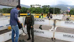 Defensoría colombiana dice que aún no se permite paso en frontera con Venezuela