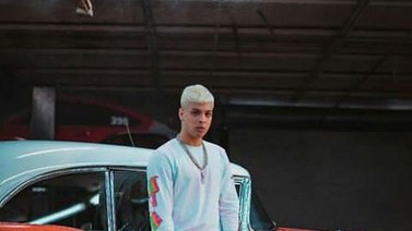 Noriel estrena su tercer álbum "Cerrando capítulo"