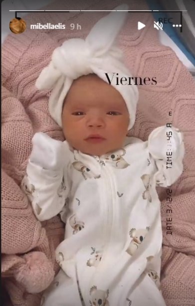 Gustavo Elis y Karlis Romero celebran el nacimiento de su primogénita (+Fotos) Gustavo Elis y Karlis Romero celebran el nacimiento de su primogénita (+Fotos)