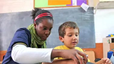 Los niños con discapacidad son los más propensos a dejar la escuela Los niños con discapacidad son los más propensos a dejar la escuela