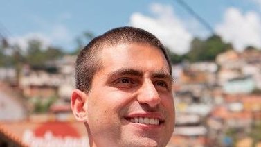 Emiten orden de aprehensión contra el concejal de El Hatillo Alejandro Moncada