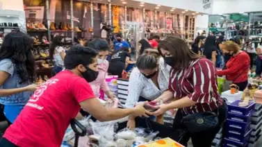 Mercadólogos vaticinan compras de los venezolanos en el Black Friday pese a la crisis Mercadólogos vaticinan compras de los venezolanos en el Black Friday pese a la crisis