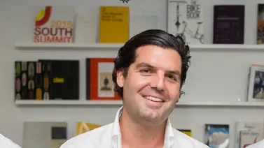 Increpan al empresario Alejandro Betancourt en Madrid Increpan al empresario Alejandro Betancourt en Madrid