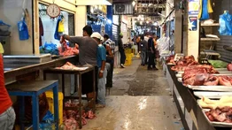 Comerciantes piden mejorar condiciones del mercado municipal de Puerto La Cruz
