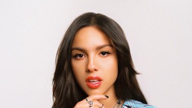 Olivia Rodrigo celebra sus siete nominaciones a los premios Grammy