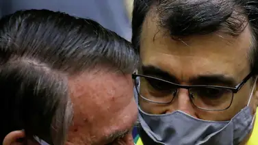 Bolsonaro recibió este miércoles una medalla en la cámara de diputados de Brasil Bolsonaro recibió este miércoles una medalla en la cámara de diputados de Brasil