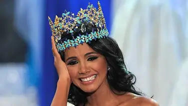 Ex Miss Mundo Ivian Sarcos pierde la Alcaldía de El Hatillo con Elías Sayegh Ex Miss Mundo Ivian Sarcos pierde la Alcaldía de El Hatillo con Elías Sayegh