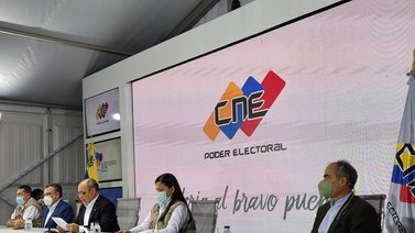 CNE ofrece primer boletín con resultados de las elecciones