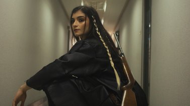 Rosa Esber estrena el videoclip de I Feel Free