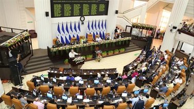 Parlamento de Nicaragua pide a Ortega que retire al país de la OEA