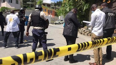 Asesinan a una pareja y su hija en una finca en Colombia