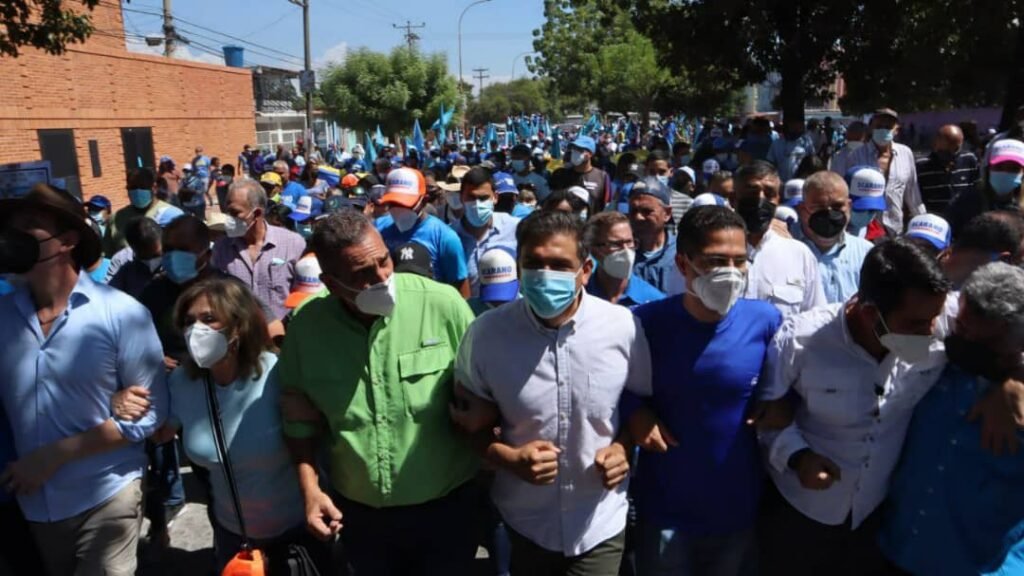Ocariz promueve el voto por la Unidad en varios estados del país