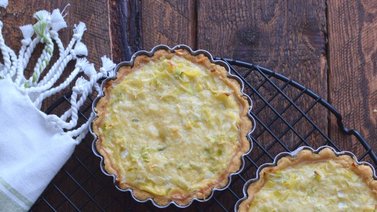 Mini tartaletas de ajo porro y queso