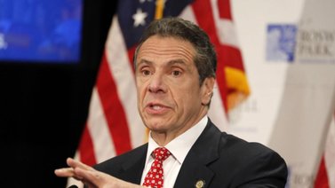 Cuomo admitió comportamiento inadecuado con subordinadas