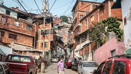 Hallan estrangulado a menor de 15 años en plena calle del barrio José Félix Ribas de Petare