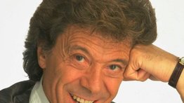 Muere Lionel Blair, veterano actor británico de teatro y TV