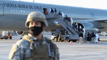 Diputado Valero condena deportación de 70 migrantes venezolanos en Chile
