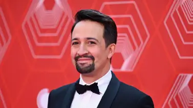 Lin-Manuel Miranda y Carlos Vives estrenan “Encanto” (+Video) Lin-Manuel Miranda y Carlos Vives estrenan “Encanto” (+Video)