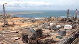 PDVSA detiene unidades de producción de gasolina tras incendio