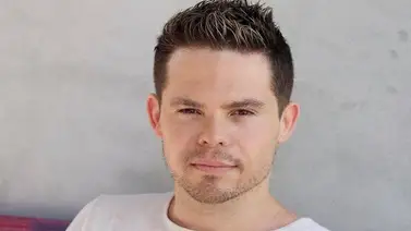 Willy Martin se somete a tratamiento para el cáncer de piel Willy Martin se somete a tratamiento para el cáncer de piel