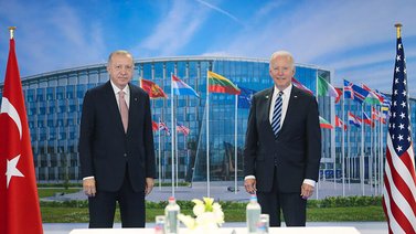 Biden y Erdogan gestionan sus desacuerdos en la cumbre del G20