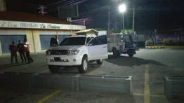 Funcionario muere mientras sostenía relaciones sexuales dentro de una camioneta
